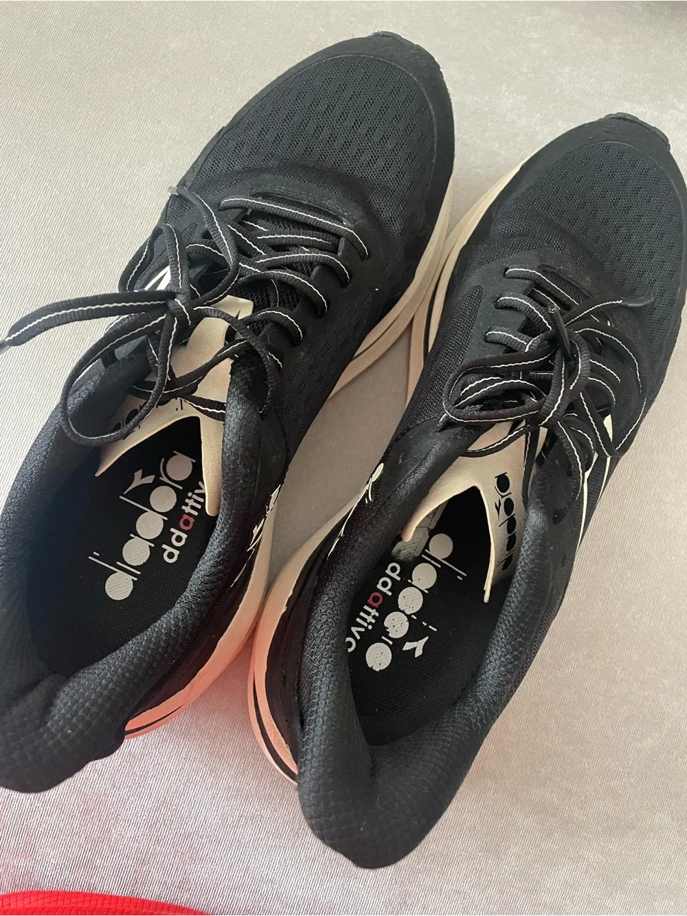 Diadora Running Shoes